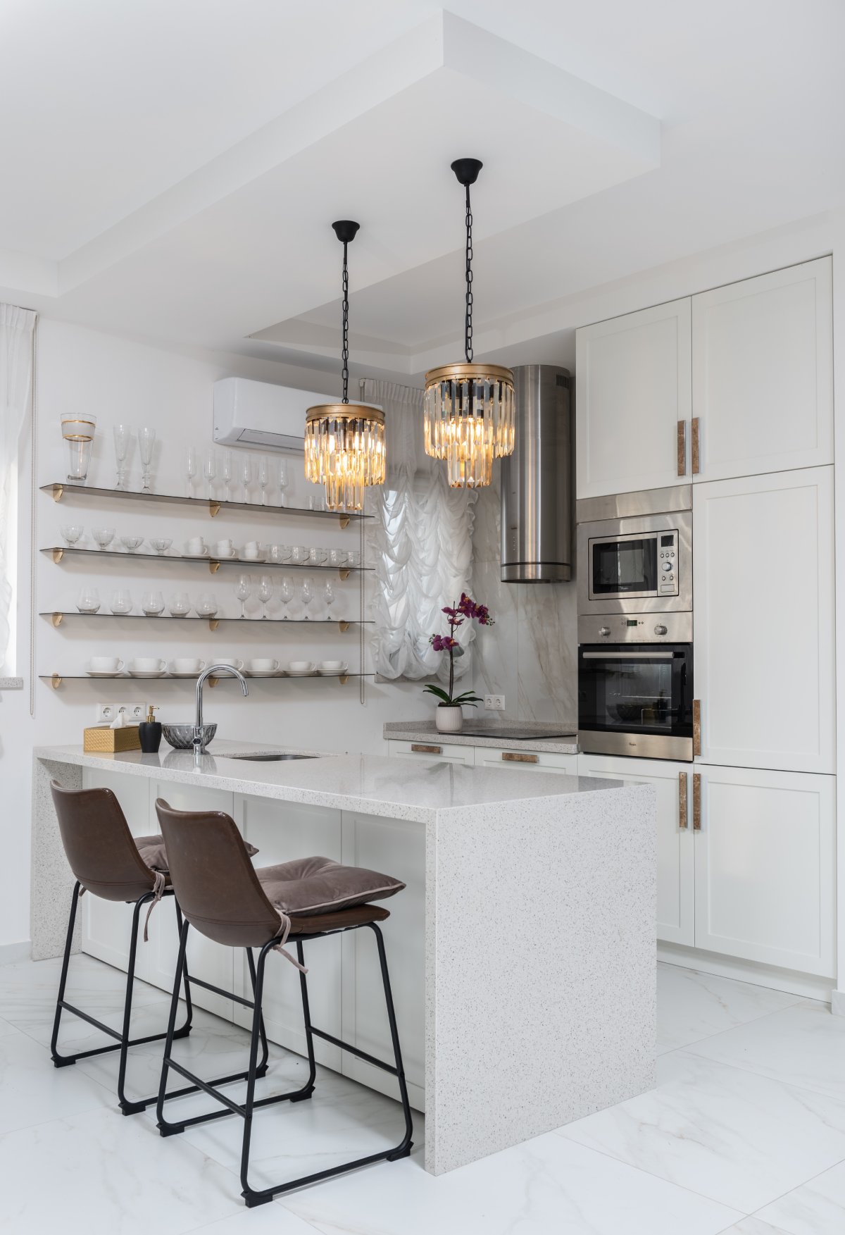 This home interior design company in Malaysia can help you remodel your kitchen in a creative way
